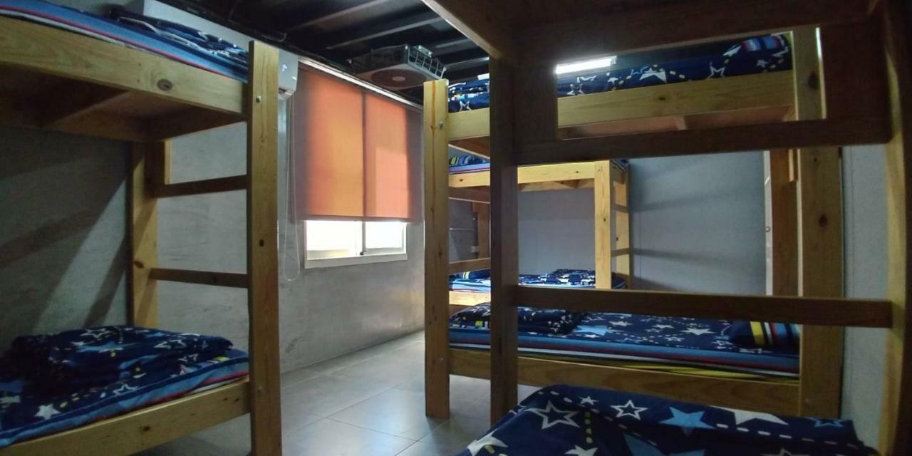 שייאו ליוקיו Ohlala Hostel מראה חיצוני תמונה